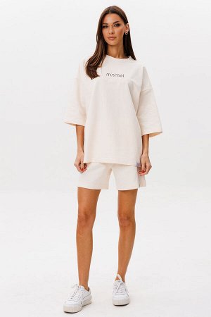 Костюм Костюм Kivviwear 3090309117 шампань 
Состав: Хлопок-92%; Эластан-8%;
Сезон: Лето
Рост: 170

Костюм оверсайз с классическими прямыми шортами средней посадки с карманами в боковых швах. Свитшот 