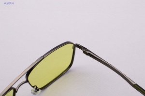 Солнцезащитные очки POMILED Ф/Х (чехол) (Polarized) 08801 С11-56