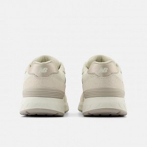 New Balance Fresh Foam Walking 880 V6 – Удобные и стильные обувь для прогулок с отличной амортизацией