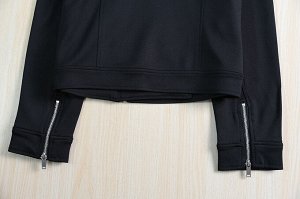 Короткая куртка на молнии с длинными рукавами, черная
