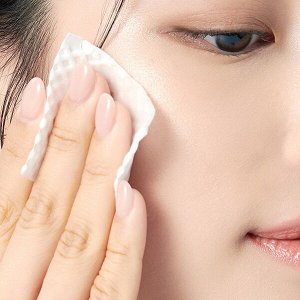 Мицеллярная вода для снятия макияжа с ретинолом JMsolution Skin Boost Retinol Micellar Cleansing Water 1.5, 500мл