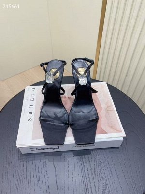 Босоножки женские кожаные