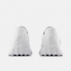 New Balance WS327 – стильные ретро-кроссовки для женщин