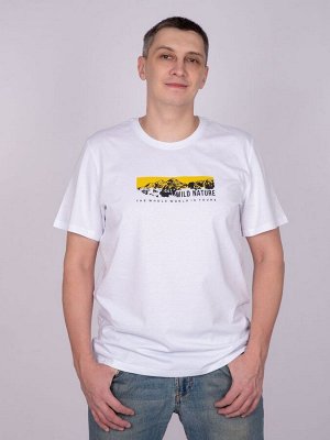 Футболка. Цвет: белый