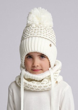 Шапка. Цвет: белый/золотистый металлик