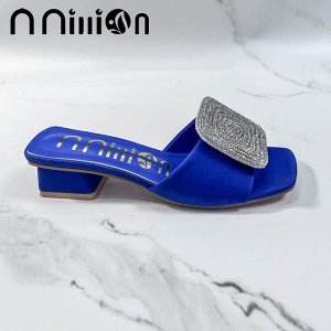 Женские босоножки с толстым каблуком и декоративной пряжкой, синий