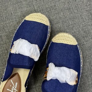Женские мюли с закрытым носком джинсовые с декором, синие
