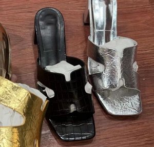 Женские босоножки с открытым носком и квадратным толстым каблуком, черные