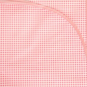 Скатерть на нетканой основе многоразовая с бейкой 135х110 см "Цветы" цвет МИКС