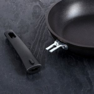 Набор кухонной посуды «Традиция №1», антипригарное покрытие, крышка, цвет чёрный
