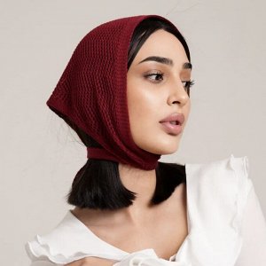 Косынка Модный и функциональный аксессуар, который прекрасно подойдет для весны и лета, добавив вашему образу изысканности и легкости.

Этот головной убор универсален и подходит для самых разных случа