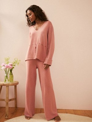 Джемпер Laura Ashley Lounge Co-ord с V-образным вырезом