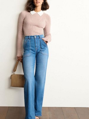 Blush Pink - трикотажный топ с расклешенным рукавом и воротником