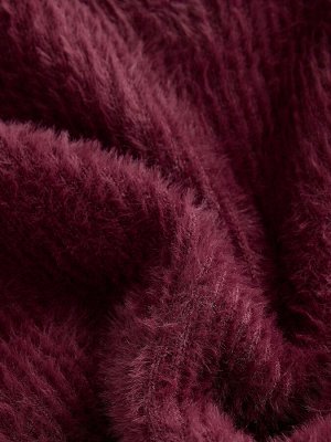 Red Berry - мягкий на ощупь пушистый вязаный джемпер с короткими рукавами