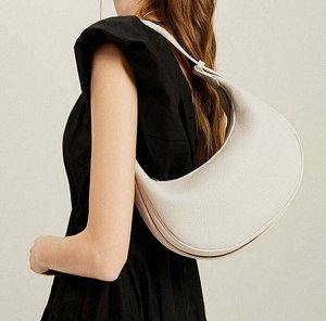 Сумка Видео: https-//www.modernbag.ru/media/upload/%D0%BD%D0%B0%D0%B1%D0%BE%D1%80%201/BG-770%20(1).mp4


	Женская сумка.

Регулируемый ремень.

Материал: экокожа

Размер: см.фото





&n