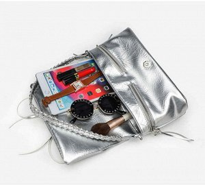 Сумка Сумка бренда &quot; ZARA &quot;- это всегда отменный стиль и высокое качество.
Материал : экокожа
Размер: см.фото