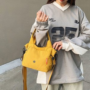 Сумка Видео: https-//www.modernbag.ru/media/upload/%D0%BD%D0%B0%D0%B1%D0%BE%D1%80%201/K2-BB-1702-10-%20(1).mp4	Женская сумка бренда &quot;Bobo&quot;.
Внутри: карман на молнии + 2 кармана б/молнии
С об