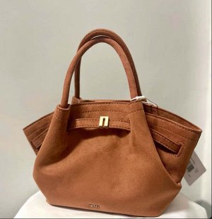 Сумка Видео: https-//www.modernbag.ru/media/upload/%D0%BD%D0%B0%D0%B1%D0%BE%D1%80%201/taobao.mp4	Женская сумка.
Материал: Велюр
Размер: см.фото&nbsp;