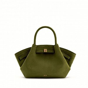 Сумка Видео: https-//www.modernbag.ru/media/upload/%D0%BD%D0%B0%D0%B1%D0%BE%D1%80%201/taobao.mp4	Женская сумка.
Материал: велюр
Размер: см.фото&nbsp;