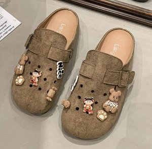 Женские мюли перфорированные с закрытым носком и пряжкой, коричневые