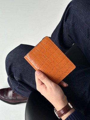 Кожаная обложка на паспорт