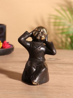 Сувенир «Монах», 7x6x10 см, бронза