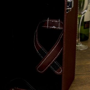 Шкатулка подарочная под бутылку «Джентльмен», дерево, кофейный, 35.5?12?11 см