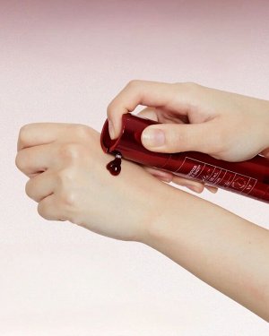 VT Red Booster Reedle Shot 100 Антиоксидантная бустер-сыворотка с микроиглами 50мл.