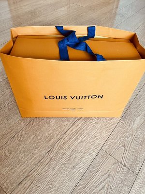 Набор Louis Vuitton: коробка + пакет