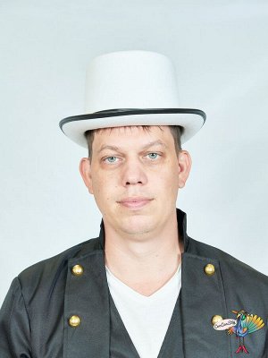 шляпа Цилиндр белая с черными краями, фетр высота 14 см, обхват головы 59-59 см