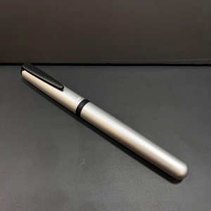 Шариковая ручка OHTO