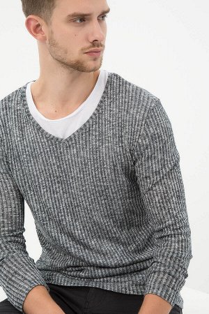 Пуловер %65 Viskoz, %35 Polyester