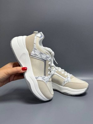 Кроссовки женские бежевые