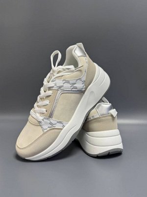Кроссовки женские бежевые