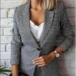 Костюмы трикотажные