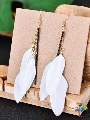 серьги Перья Хиппи белые, фурнитура цвет золото, длина 10 см