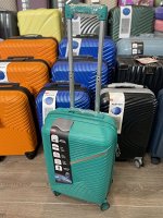 Чемодан маленький размер S 20&quot; 40 л (ручная кладь) зеленый