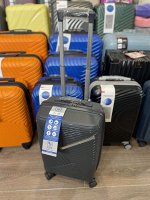 Чемодан маленький размер S 20&quot; 40 л (ручная кладь) черный