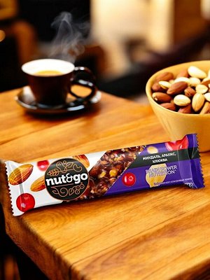 Батончик ореховый Миндаль, АРАХИС, КЛЮКВА, «Nut&Go» 50 г
