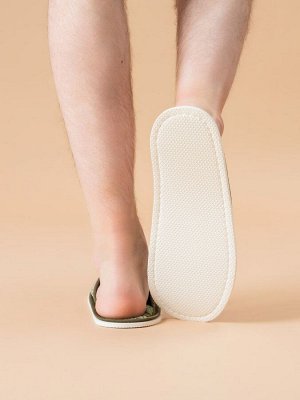 Тапочки Варианты расцветки: косички/фиолетовый, косички/зеленый, сахель, косички/синий, элтон
Ткань: полиэстер, Состав: верх/ подкладка: 100% ПЭ; подошва ЭВА 100%
Отличные легкие тапочки для тех, кто 