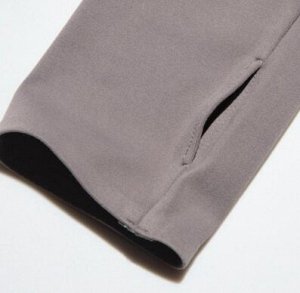 UNIQLO Женская лёгкая куртка AIRism с высокой эластичной застежкой-молнией, длинный рукав 474964 черный
