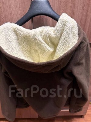 Куртка (кофта) на флисе 7-8 лет