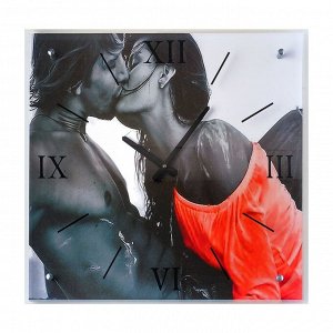 Часы настенные, серия: Люди, "Любовь", 50х50  см, микс
