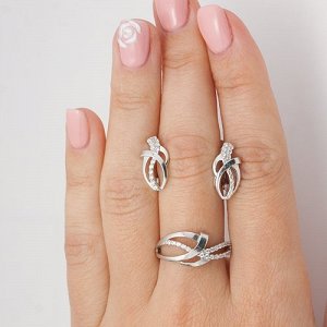 Серебряное кольцо с бесцветными фианитами - 271