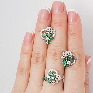 Серебряное кольцо с фианитами зеленого цвета 007