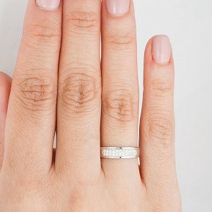 Серебряное кольцо с бесцветными фианитами 958