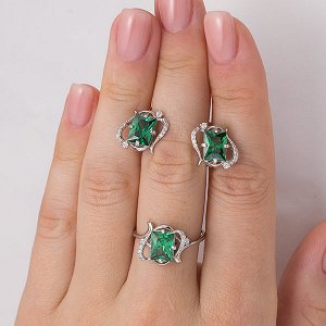 Серебряное кольцо с фианитом зеленого цвета - 036
