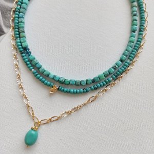 Сет украшений из хризоколла и турквинита цвета бирюзы