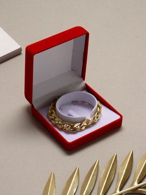 Футляр бархатный под браслет «Классический» 9x9x4, цвет красный, вставка белая, d=5,4 см