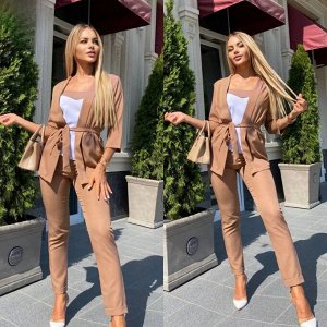 Костюм женский Тройка жакет+майка+брюки
